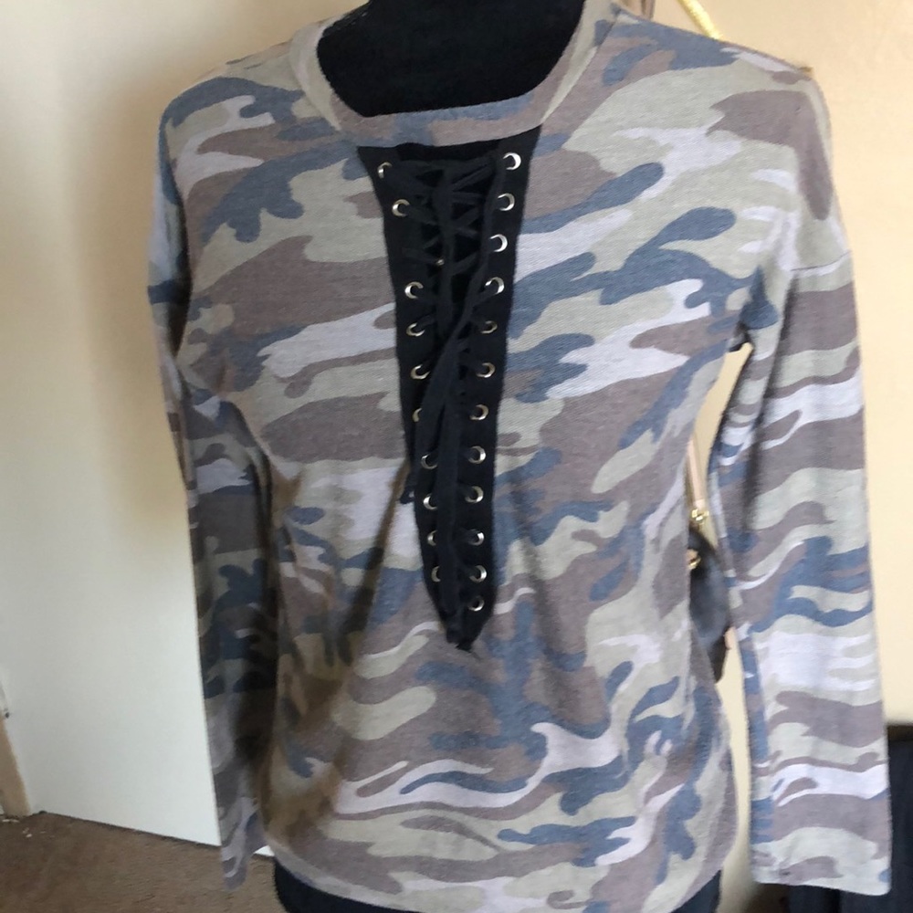 Camo print long sleeve